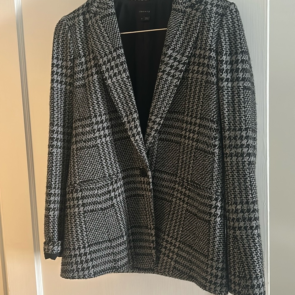 Theory Tweed blazer
